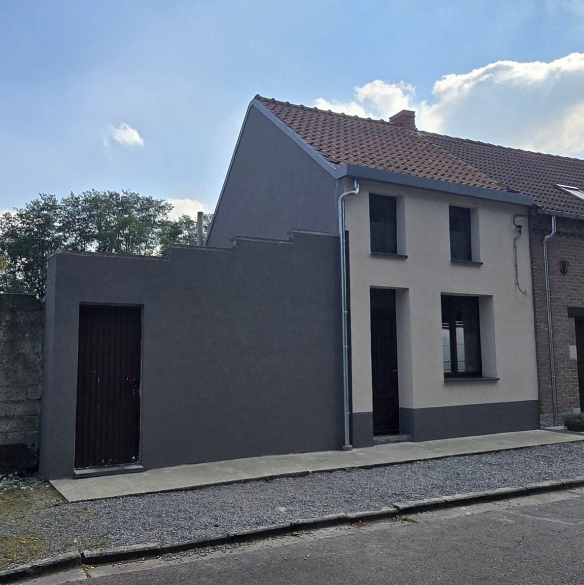 Façade isolée et enduite par NDA Construct
